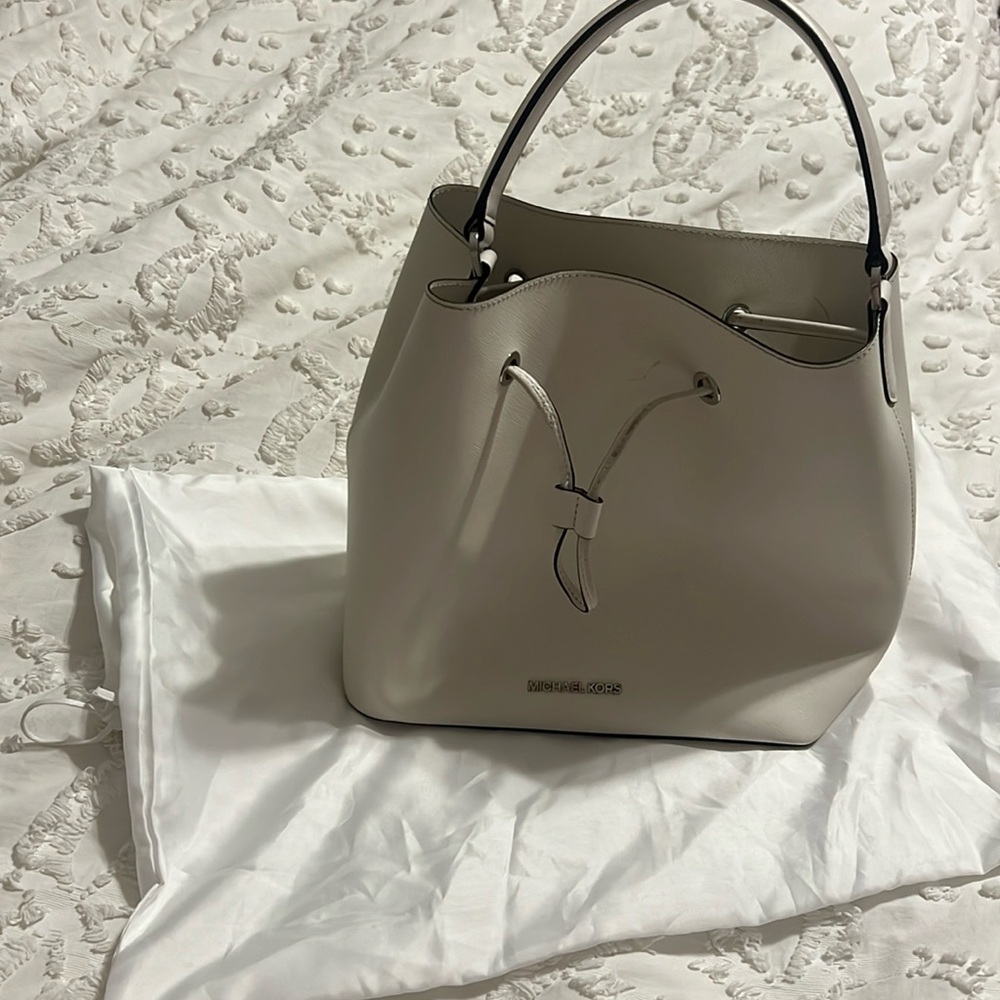 White Michael Kors Purse!